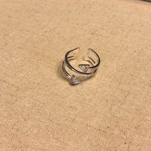 Stella & Dot silver arrow ring